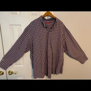 Men’s Izod dress shirt. Red, White and Blue